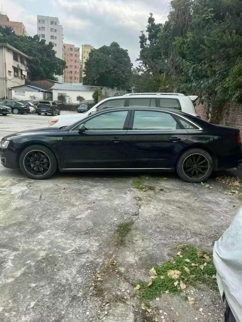 广州14年奥迪A8L4