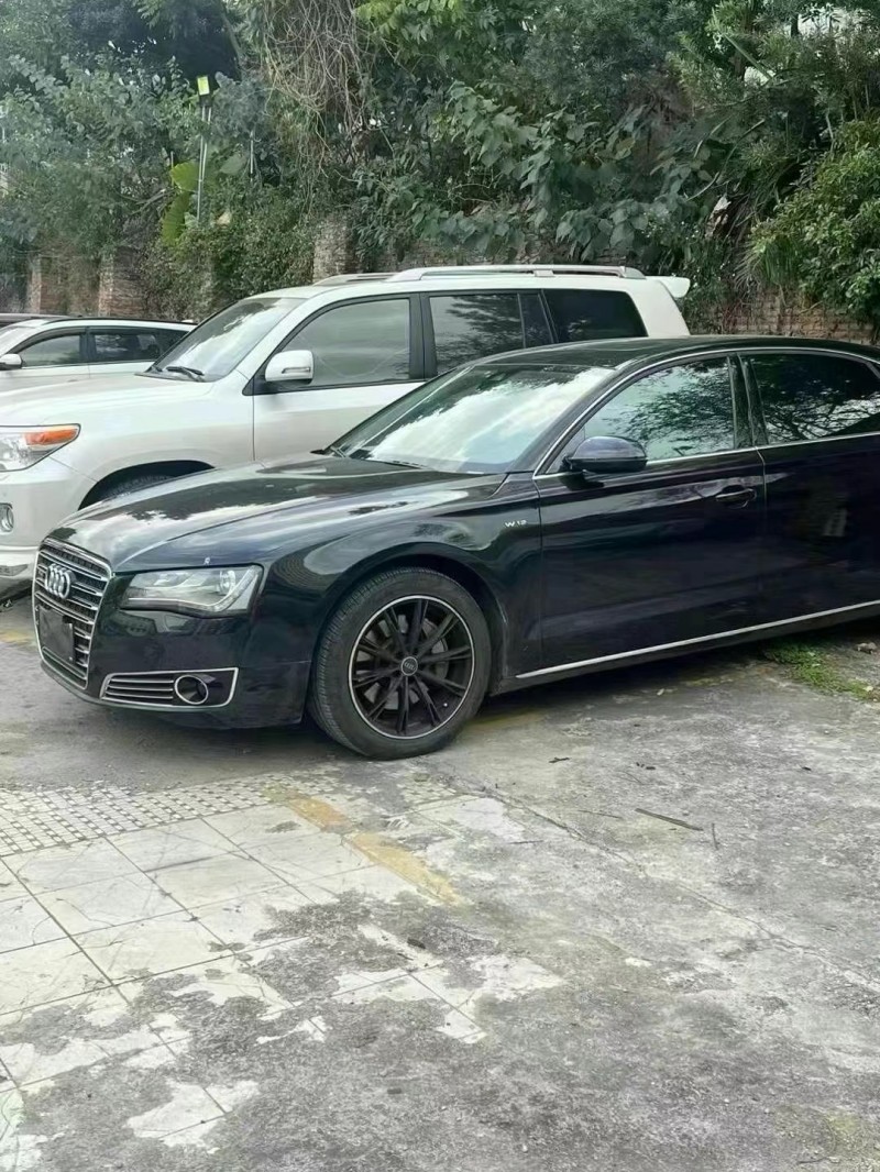 广州14年奥迪A8L5