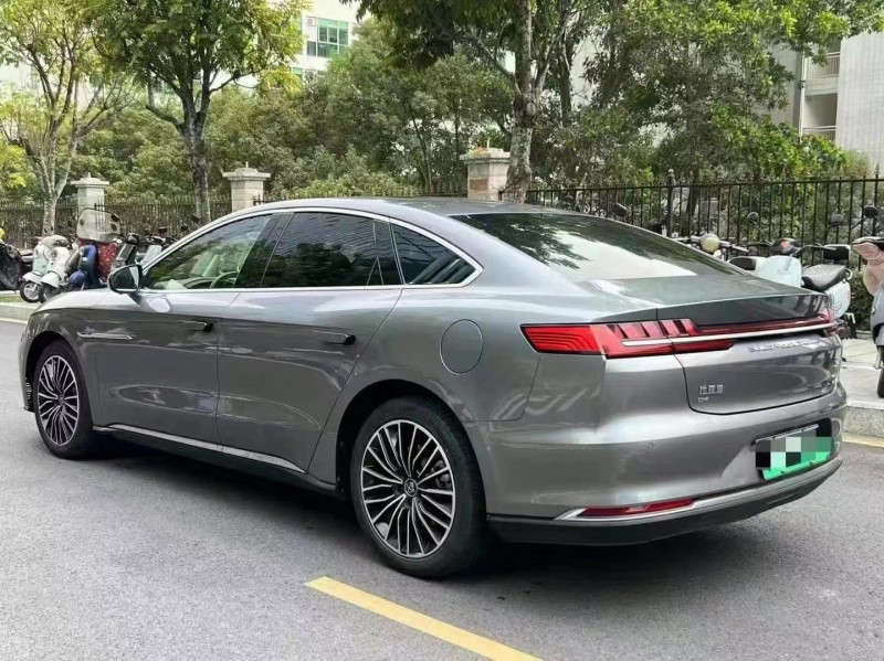 廣州20年比亞迪漢7
