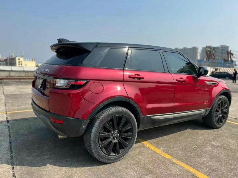 东莞18年路虎极光9