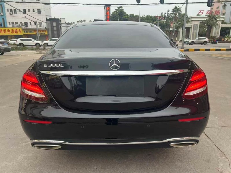 东莞18年奔驰E9