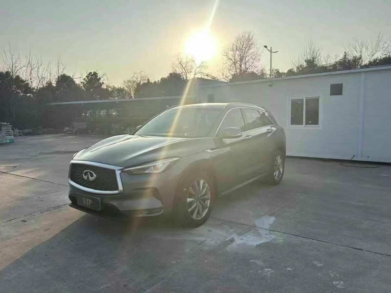宿遷20年英菲尼迪QX502
