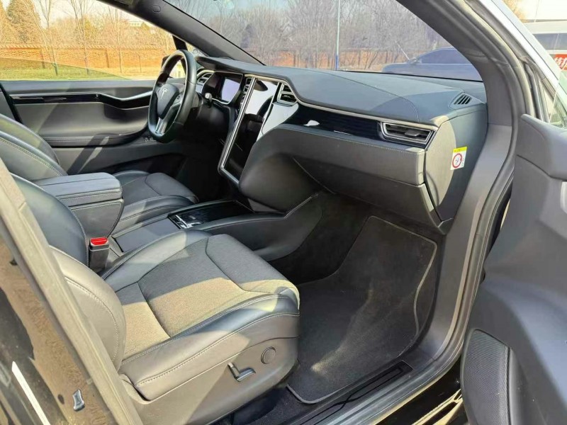 滄州18年特斯拉MODEL X4