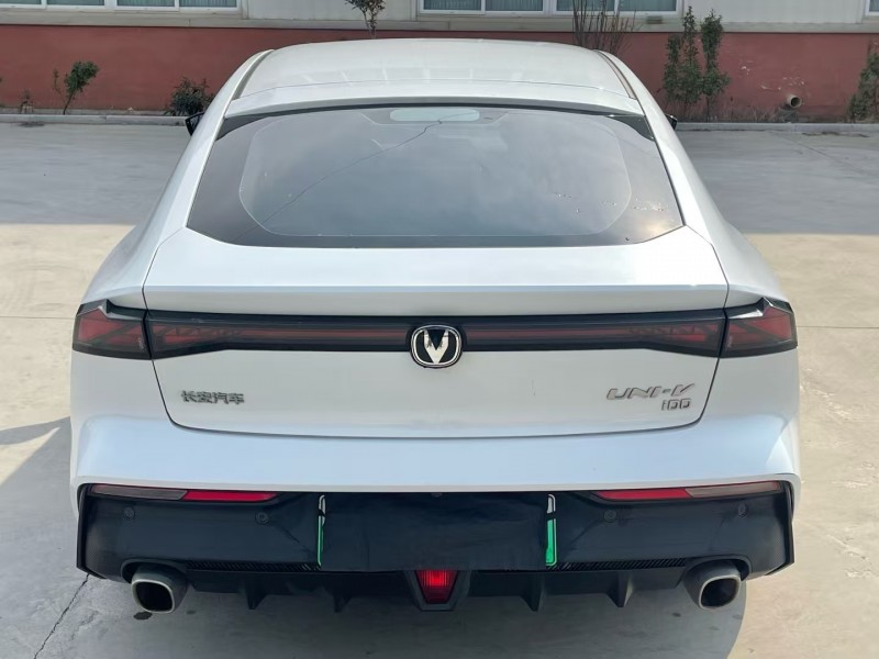 徐州23年長安汽車UNI9