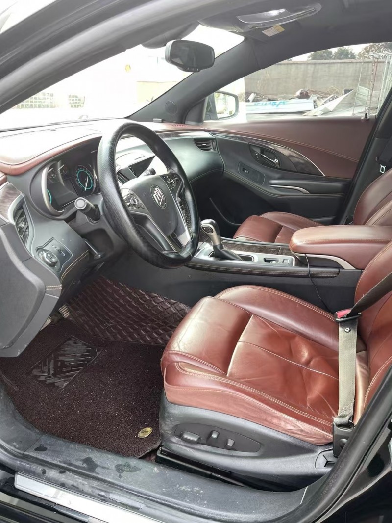 徐州14年别克君越8