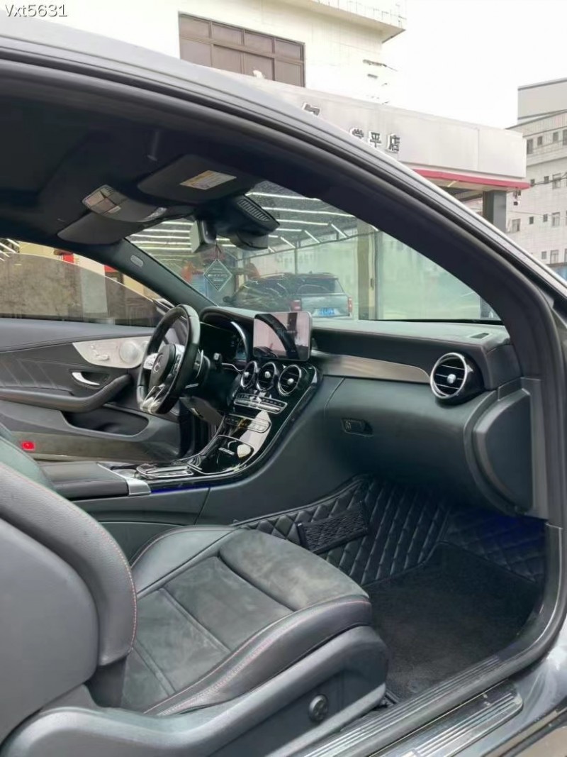 东莞22年奔驰AMG5