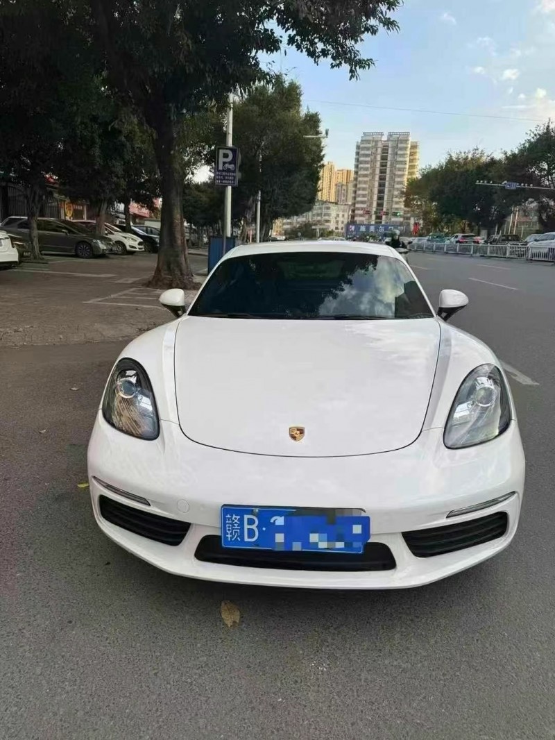 东莞17年保时捷7181