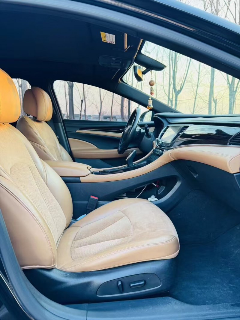 徐州17年别克君越4