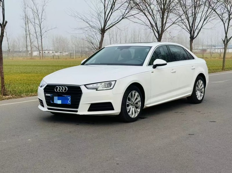 徐州17年奥迪A4L3