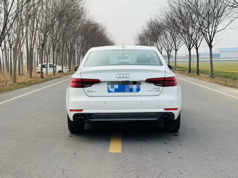 徐州17年奥迪A4L9