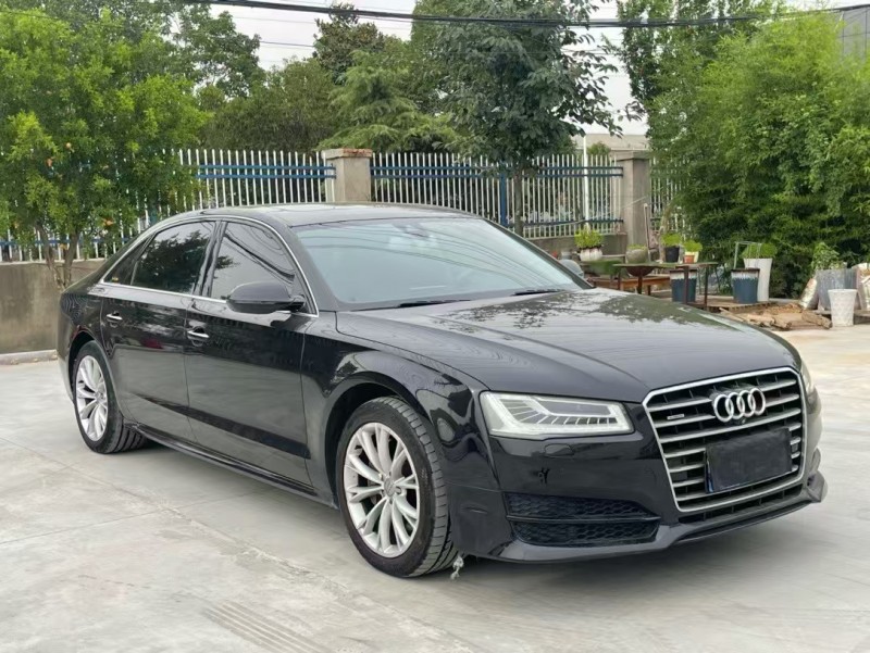 徐州17年奥迪A8L2