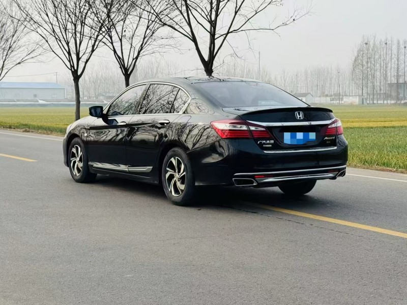 徐州18年本田雅阁7