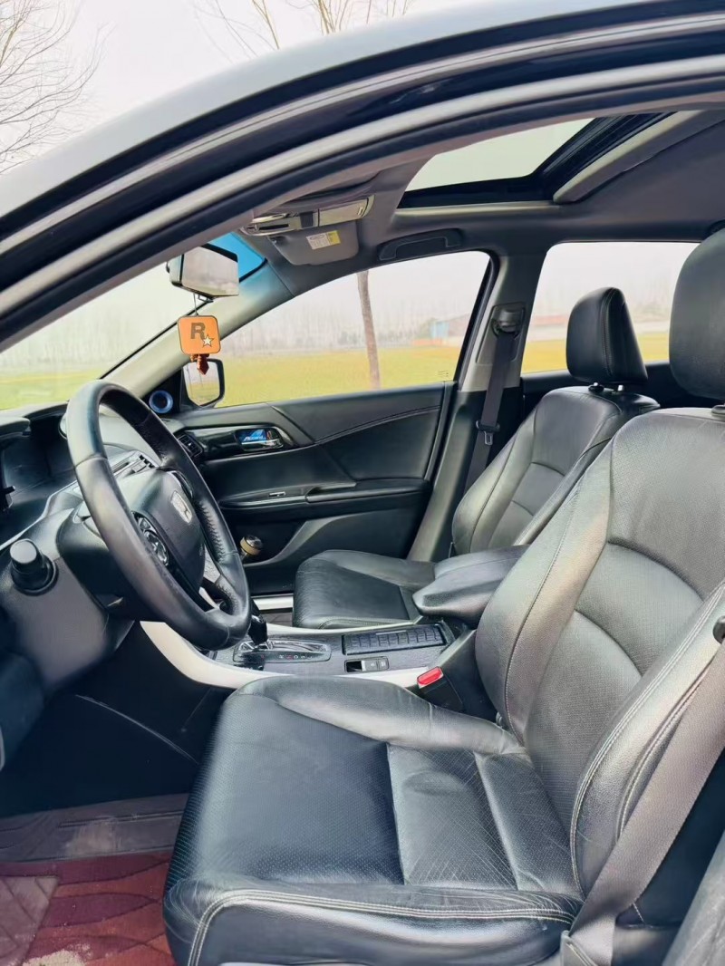 徐州18年本田雅阁8