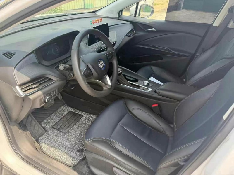 广州23年别克微蓝5