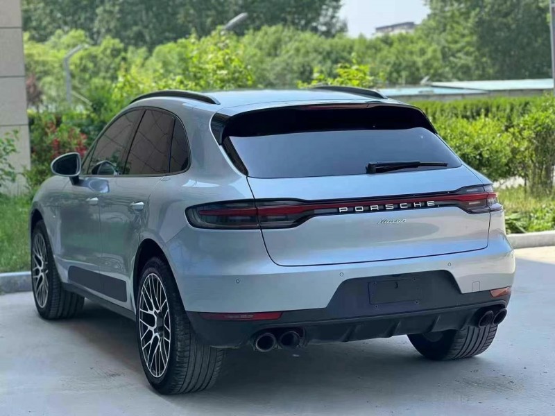 青岛19年保时捷Macan7