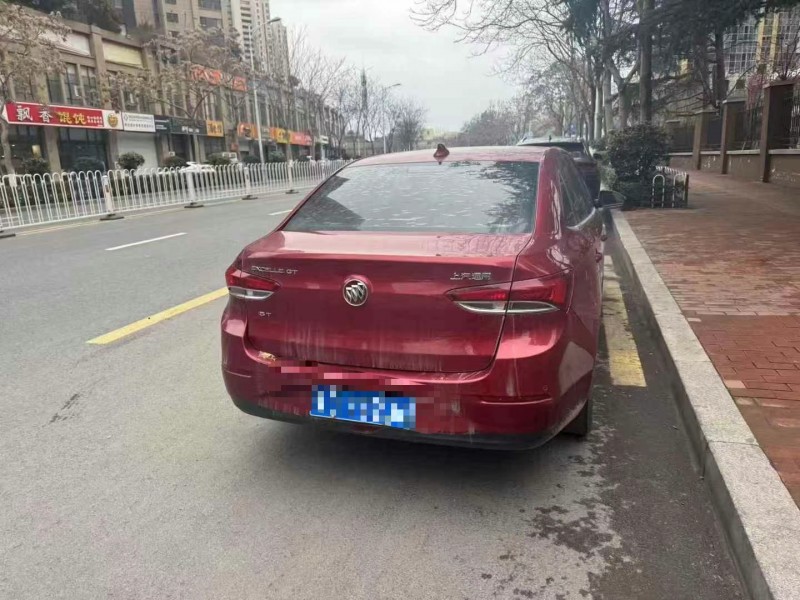 枣庄18年别克英朗3