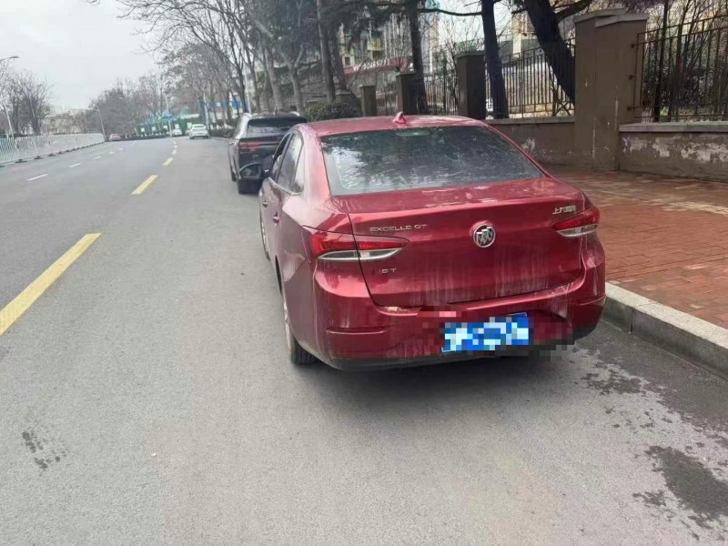 枣庄18年别克英朗4