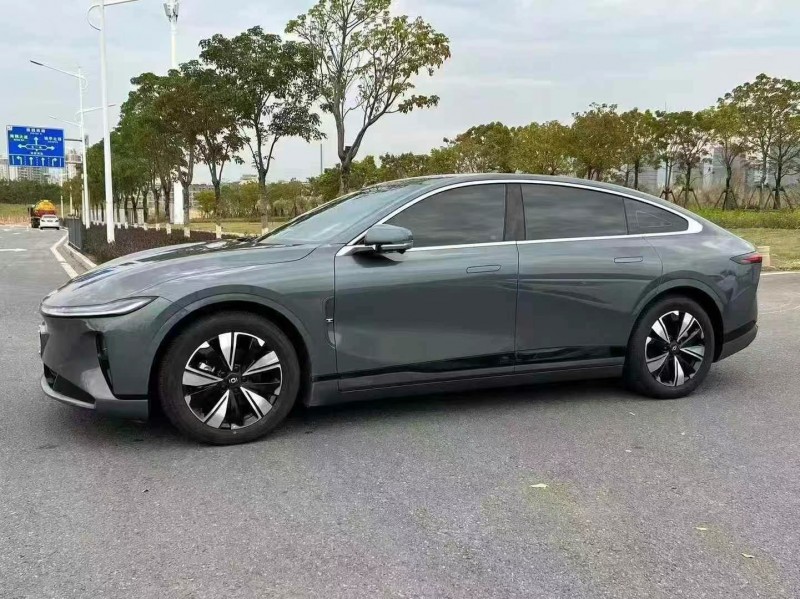 三明24年長安汽車啟源2