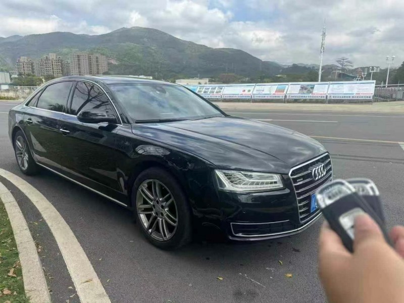 东莞16年奥迪A8L2