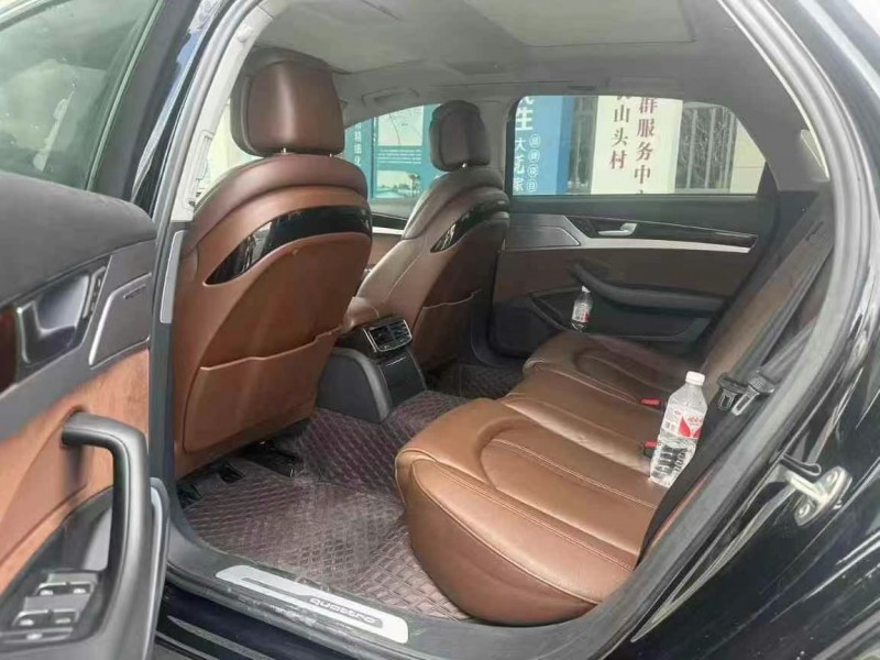 东莞16年奥迪A8L6