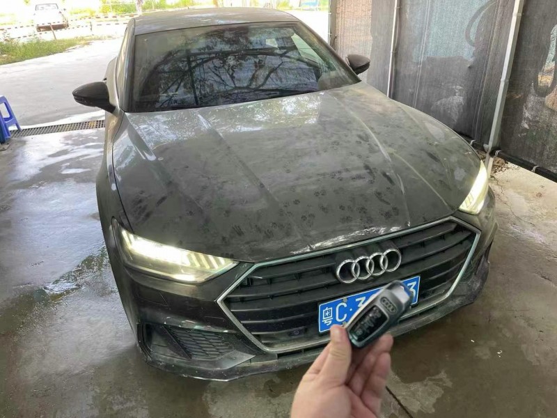 广州20年奥迪A7L1