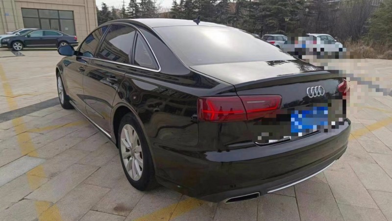 青岛16年奥迪A6L8