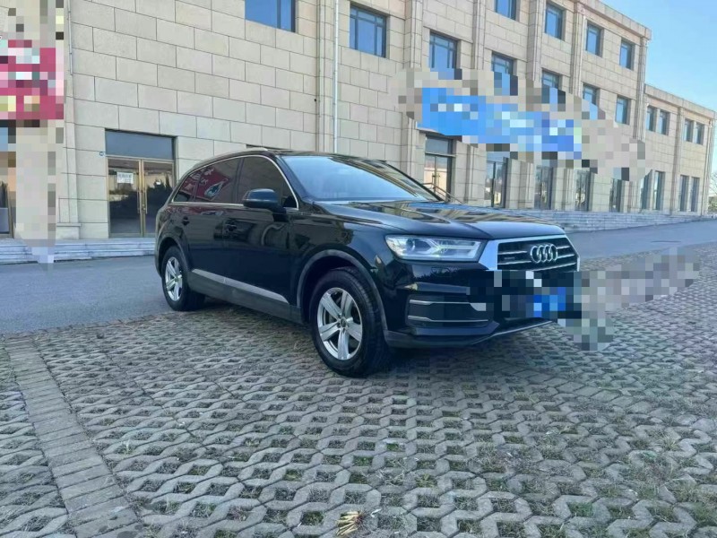 济宁17年奥迪Q72