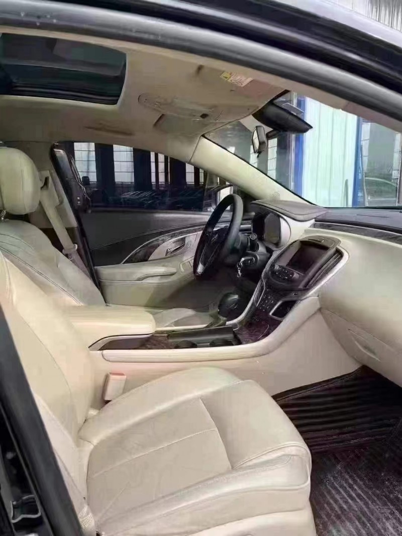 菏泽15年别克君越3