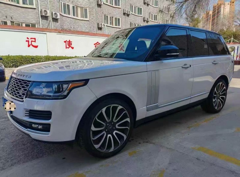 济宁14年路虎揽胜行政2