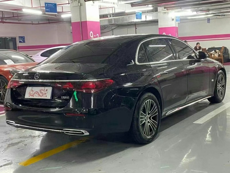 广州24年奔驰E8