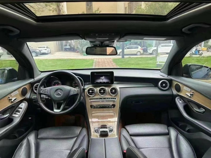 广州18年奔驰GLC5