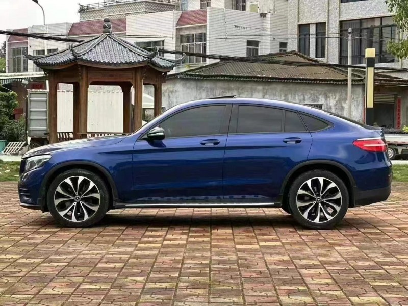 广州18年奔驰GLC7