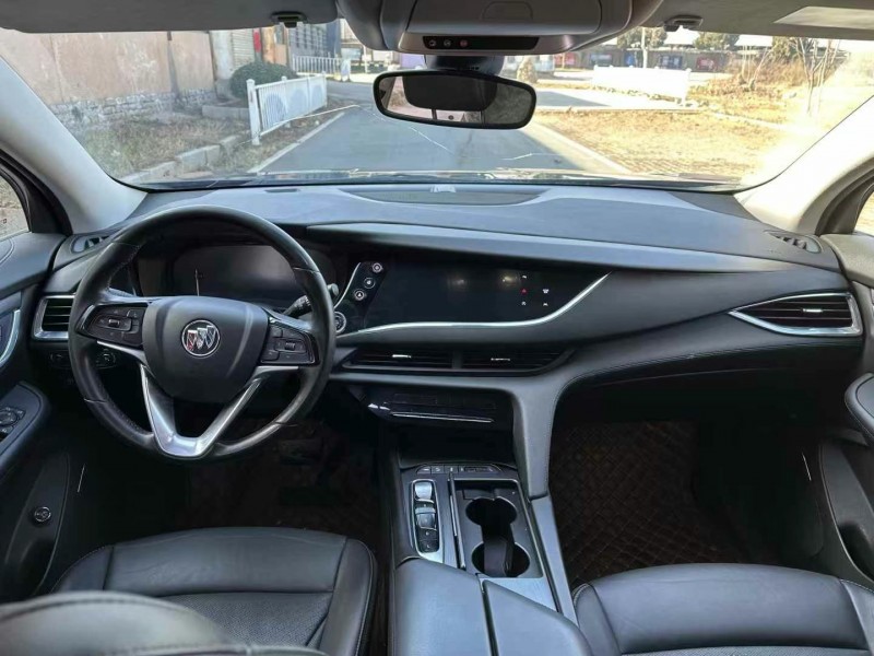 枣庄21年别克昂科旗5