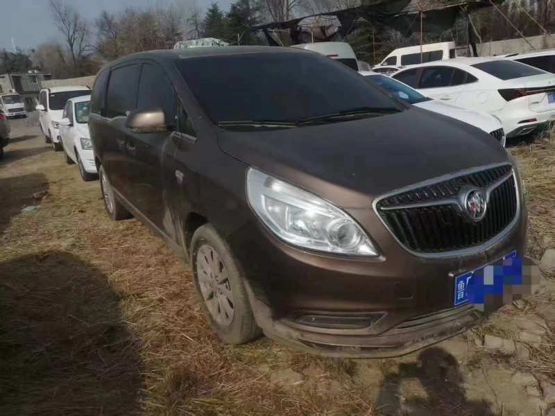 菏泽20年别克GL82