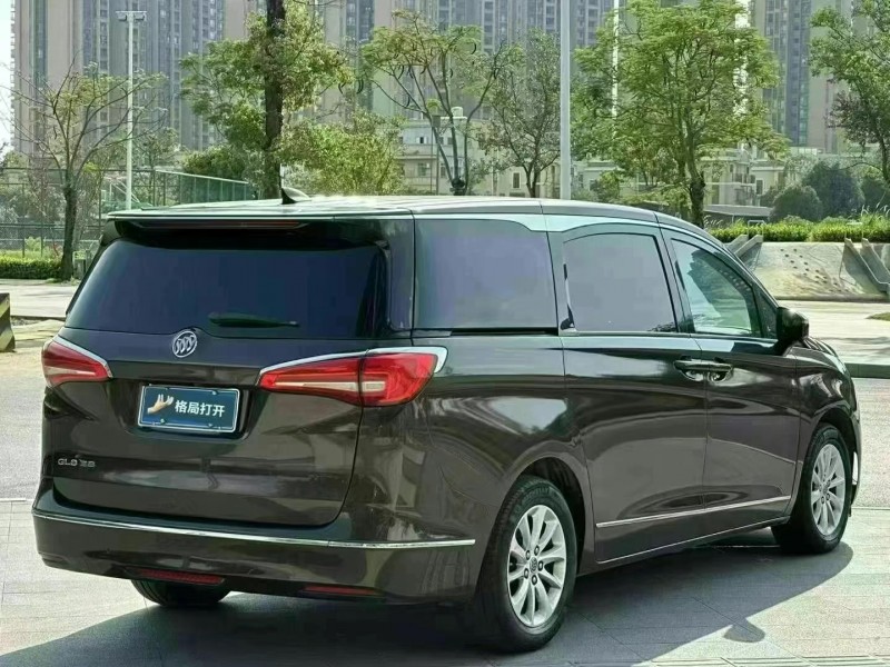 东莞18年别克GL87