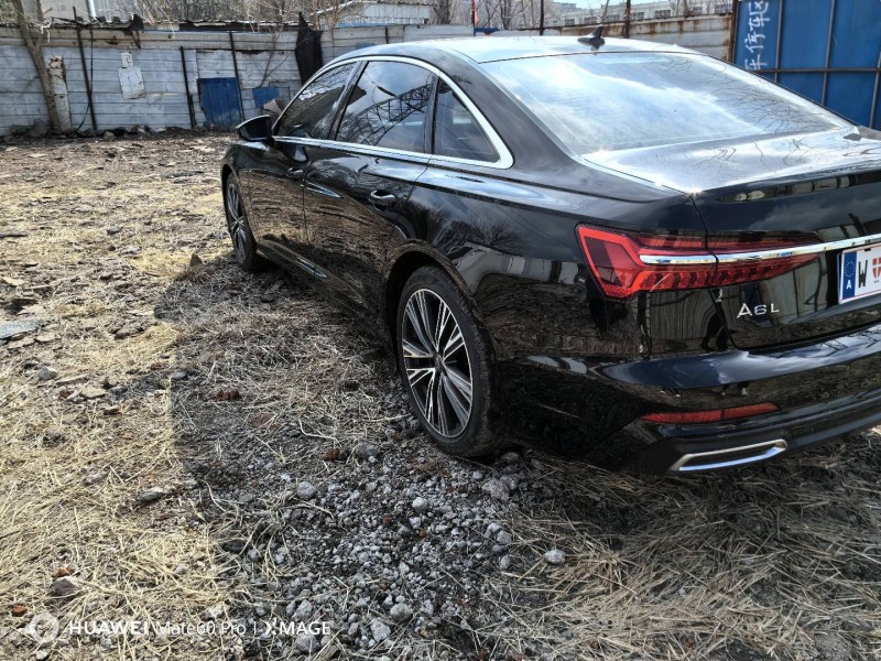 青岛21年奥迪A6L6