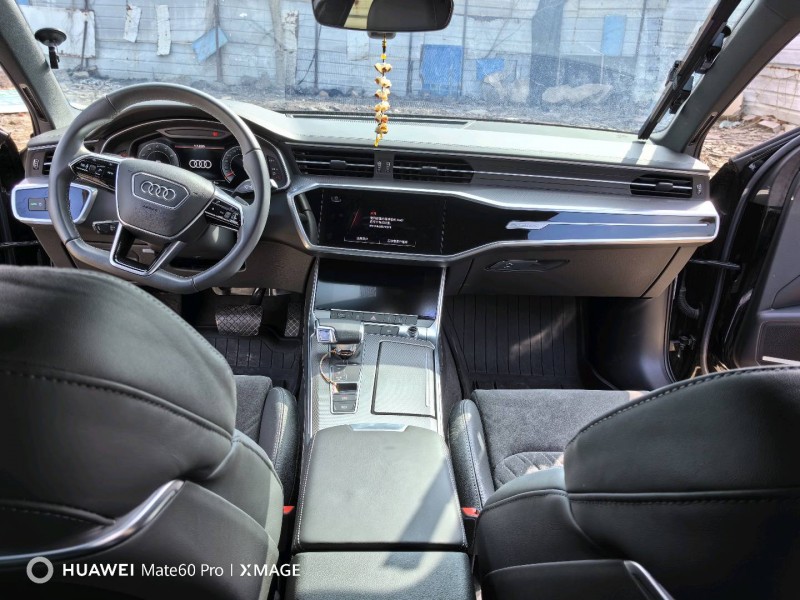 青岛21年奥迪A6L8