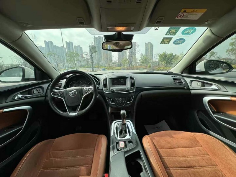 东莞17年别克君威5