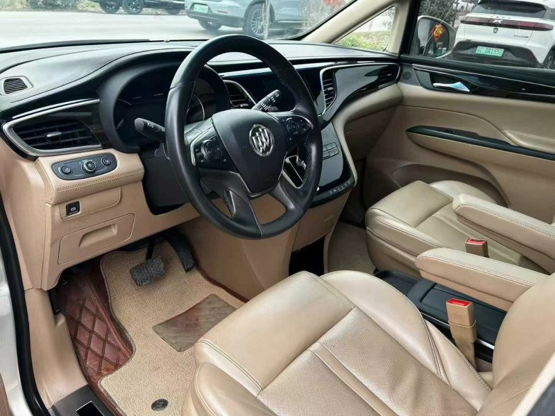 徐州19年别克GL84