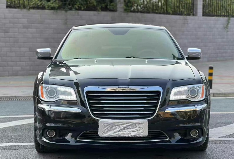 鄭州14年克萊斯勒300C1