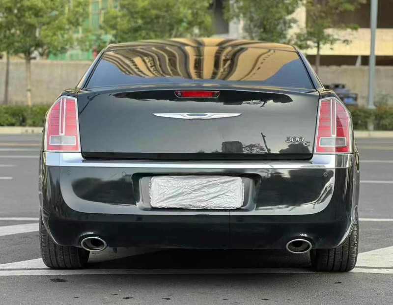 鄭州14年克萊斯勒300C8