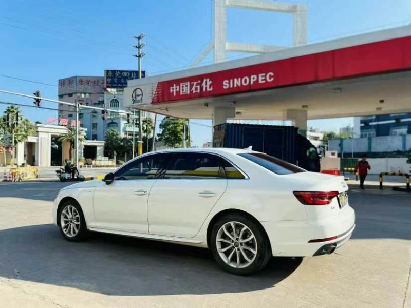 东莞18年奥迪A4L4