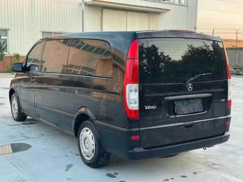 徐州12年奔驰威霆6