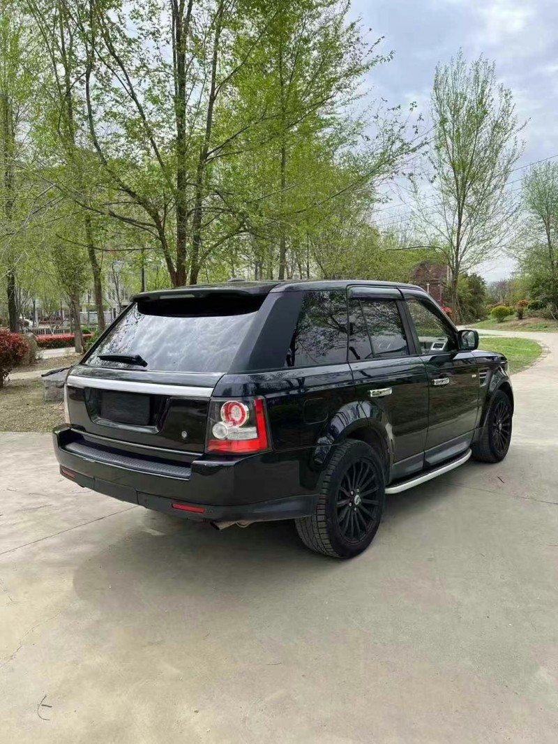 济宁11年路虎揽胜运动8