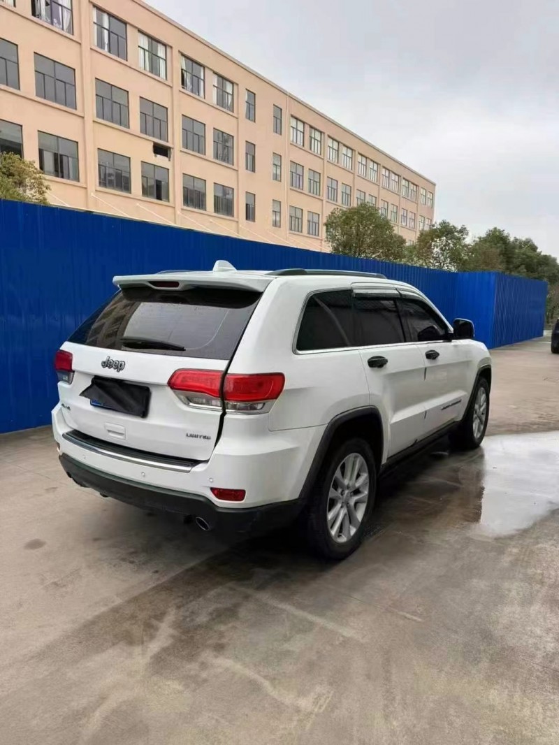 嘉興19年Jeep大切諾基7