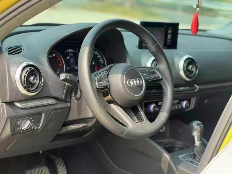 佛山18年奥迪A35