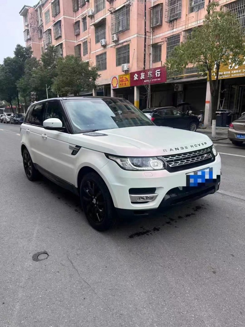 邵阳17年路虎揽胜运动3