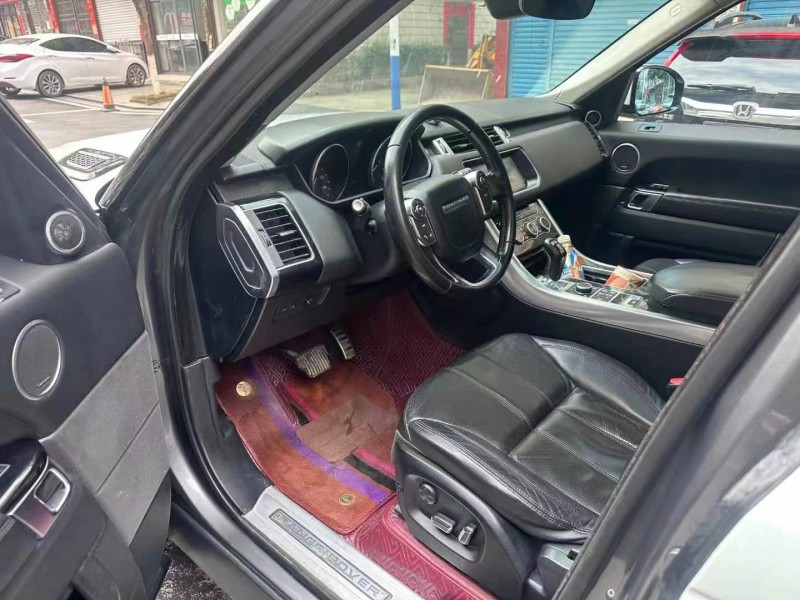 邵阳17年路虎揽胜运动5