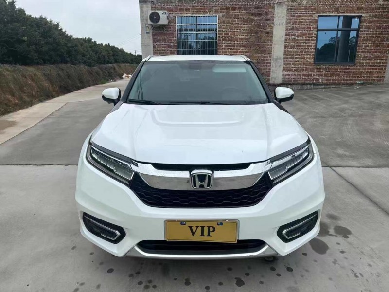 广州17年本田冠道1