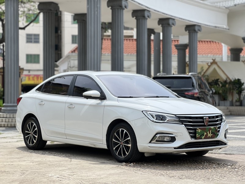 東莞21年榮威i52